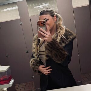 Meet your Posher, Audrey